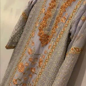 Pakistani Indian suit